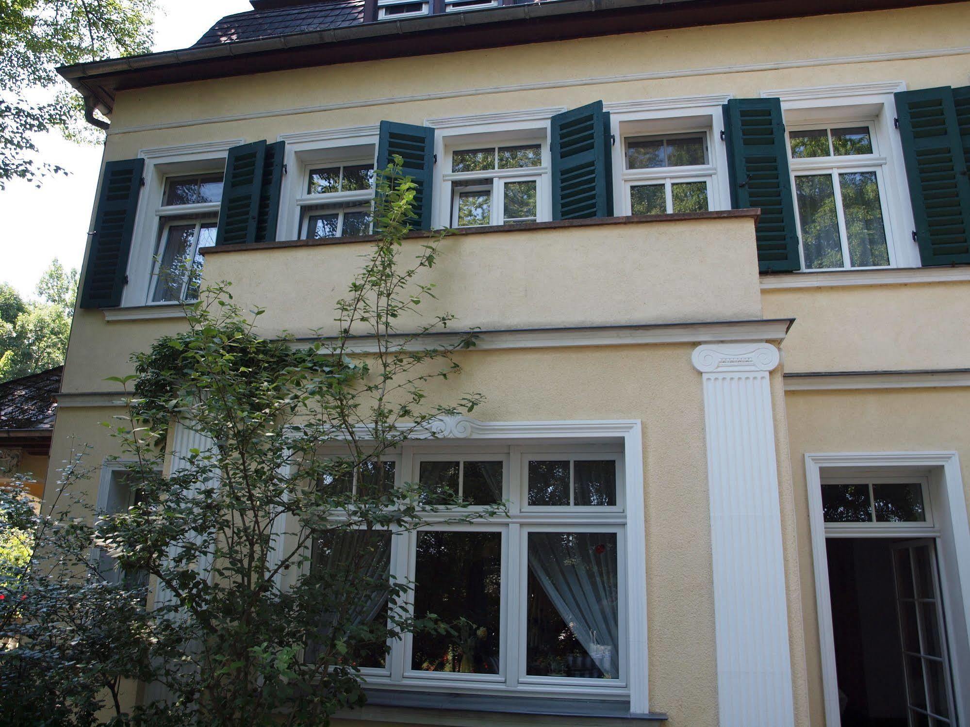 Hotel & Restaurant Bellevue Schmoelln Εξωτερικό φωτογραφία