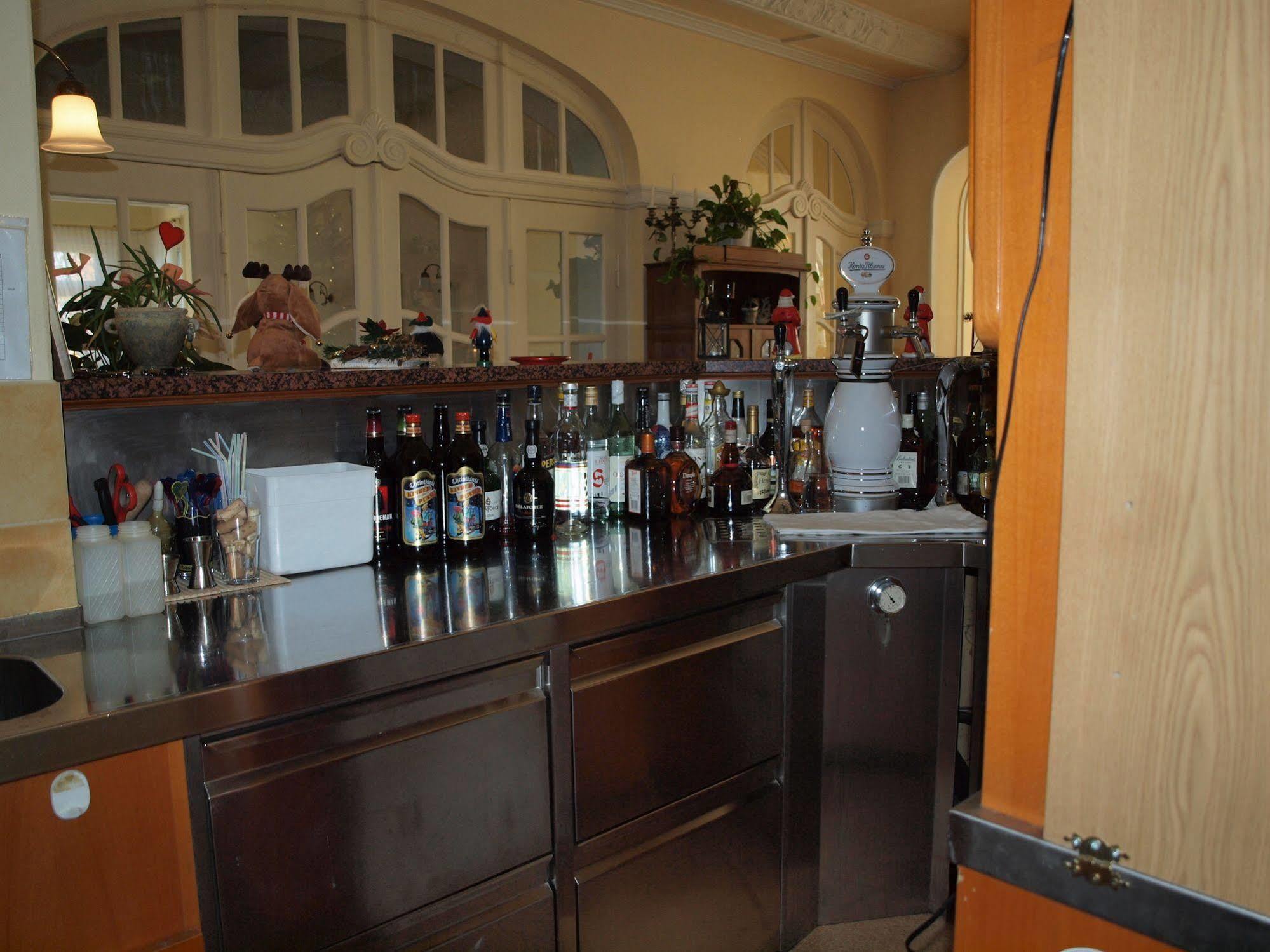 Hotel & Restaurant Bellevue Schmoelln Εξωτερικό φωτογραφία