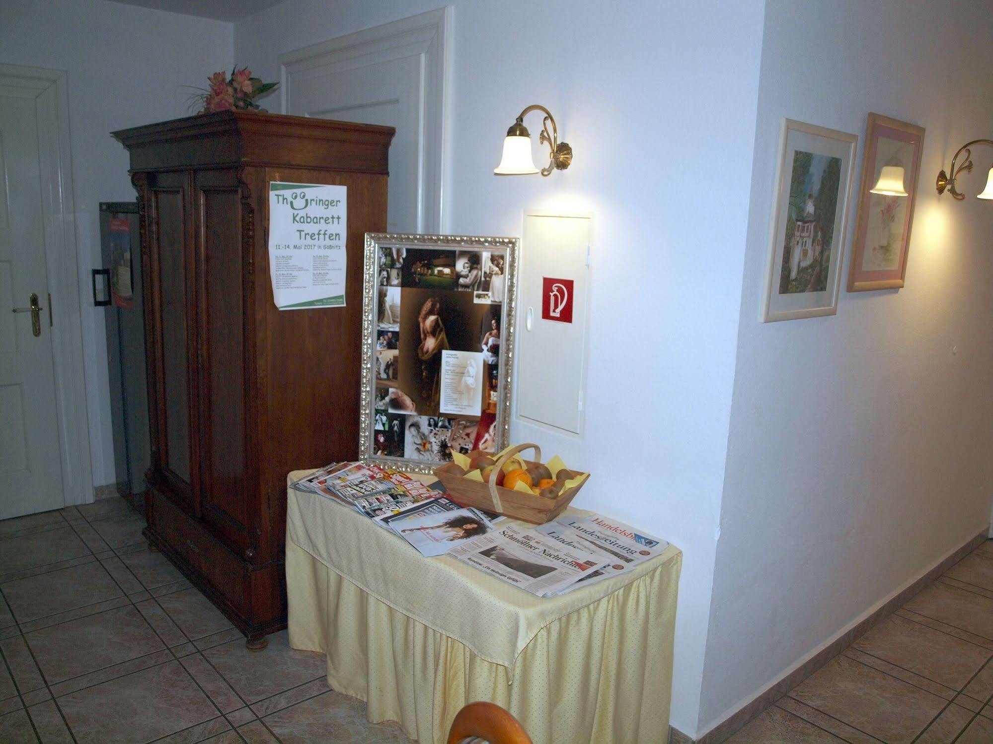 Hotel & Restaurant Bellevue Schmoelln Εξωτερικό φωτογραφία